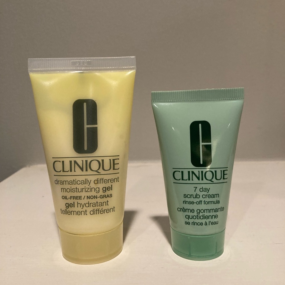 Set of 2 Clinique travel size products